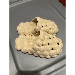 Kids 11.5 Bubble Slides Sandals Slip On Non Slip Massage Slippers Beige Toddler